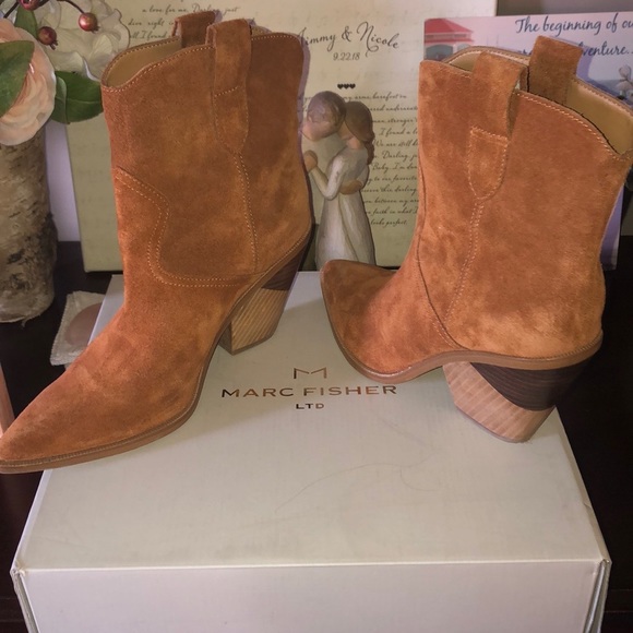 marc fisher devin western boot